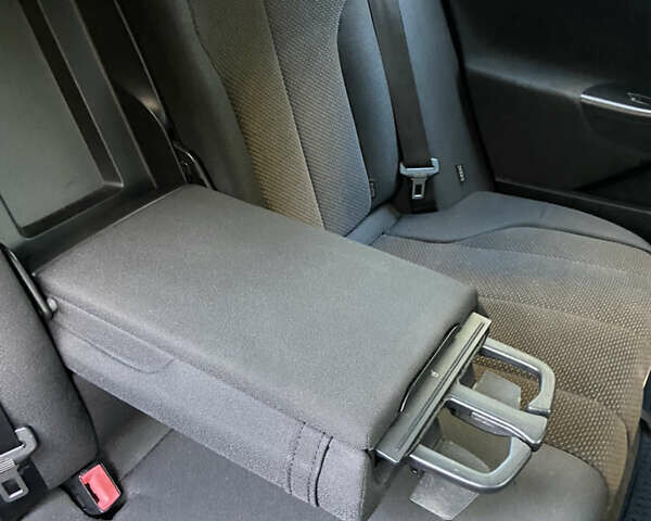 Черный Фольксваген Пассат, объемом двигателя 1.97 л и пробегом 383 тыс. км за 6900 $, фото 16 на Automoto.ua