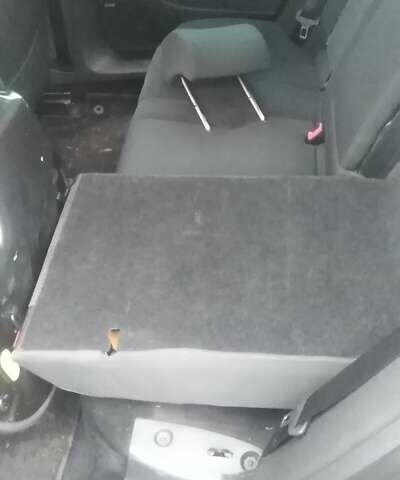 Чорний Фольксваген Пассат, об'ємом двигуна 2 л та пробігом 258 тис. км за 7900 $, фото 2 на Automoto.ua