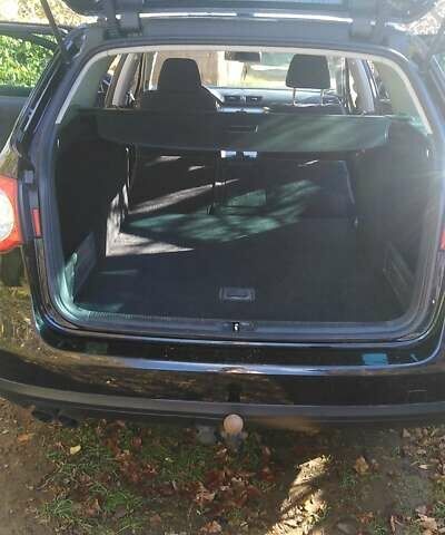 Чорний Фольксваген Пассат, об'ємом двигуна 2 л та пробігом 258 тис. км за 7900 $, фото 15 на Automoto.ua