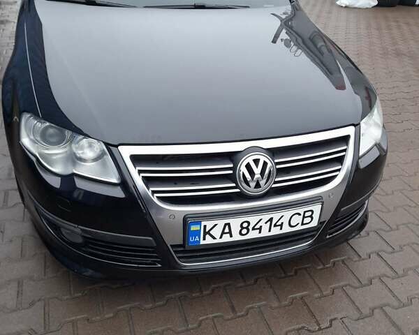 Черный Фольксваген Пассат, объемом двигателя 2 л и пробегом 218 тыс. км за 7800 $, фото 1 на Automoto.ua