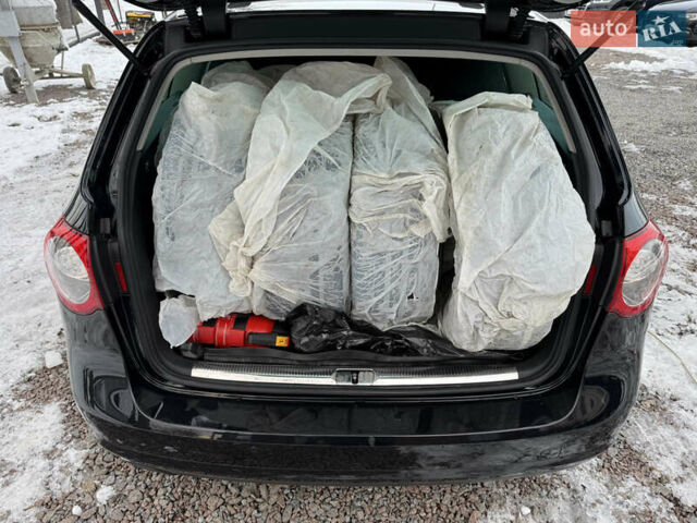 Черный Фольксваген Пассат, объемом двигателя 1.39 л и пробегом 238 тыс. км за 5950 $, фото 23 на Automoto.ua