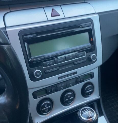 Фольксваген Пассат 2009 в Тернополе на Automoto.ua Черный Фольксваген Пассат, объемом двигателя 1.4 л и пробегом 225 тыс. км за 5000 $, фото 8 на Automoto.ua