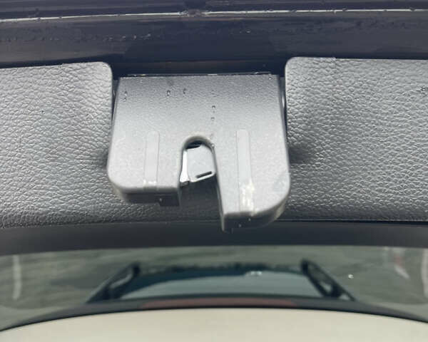 Чорний Фольксваген Пассат, об'ємом двигуна 1.97 л та пробігом 308 тис. км за 8300 $, фото 3 на Automoto.ua