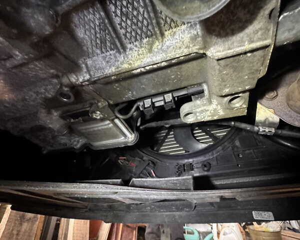 Черный Фольксваген Пассат, объемом двигателя 1.8 л и пробегом 225 тыс. км за 7350 $, фото 26 на Automoto.ua