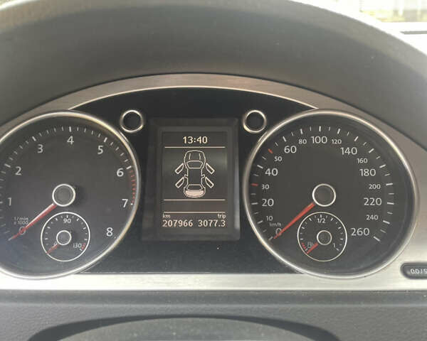 Черный Фольксваген Пассат, объемом двигателя 2 л и пробегом 198 тыс. км за 4900 $, фото 5 на Automoto.ua