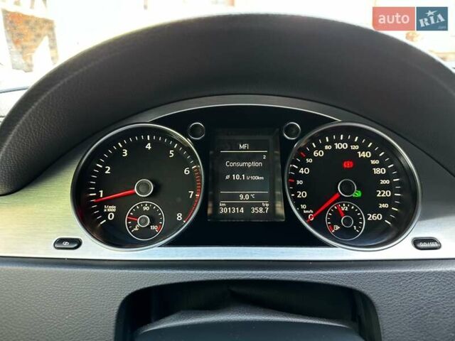 Черный Фольксваген Пассат, объемом двигателя 1.8 л и пробегом 302 тыс. км за 7950 $, фото 5 на Automoto.ua