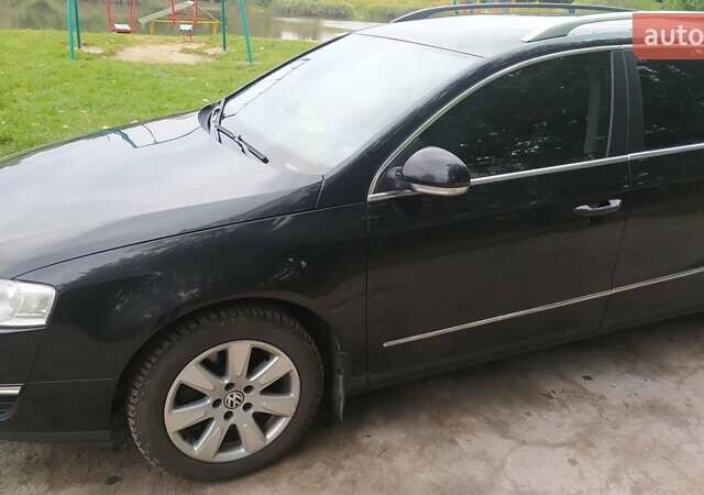 Черный Фольксваген Пассат, объемом двигателя 1.39 л и пробегом 234 тыс. км за 5999 $, фото 3 на Automoto.ua