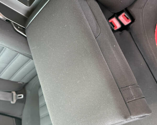 Черный Фольксваген Пассат, объемом двигателя 1.39 л и пробегом 238 тыс. км за 5950 $, фото 40 на Automoto.ua