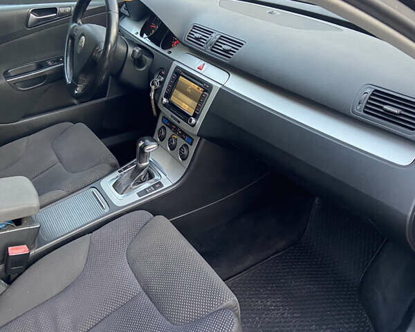 Черный Фольксваген Пассат, объемом двигателя 1.97 л и пробегом 383 тыс. км за 6900 $, фото 10 на Automoto.ua