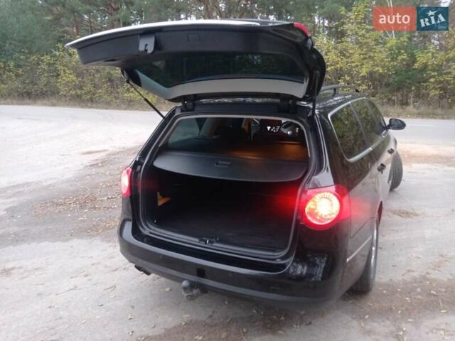 Черный Фольксваген Пассат, объемом двигателя 2 л и пробегом 320 тыс. км за 8100 $, фото 11 на Automoto.ua