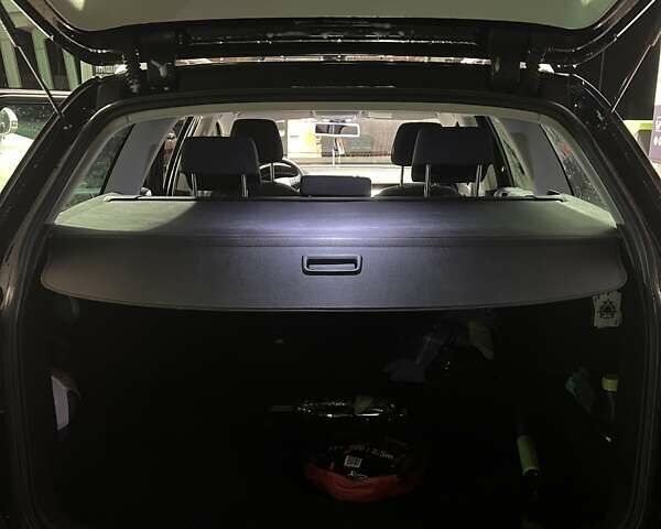 Чорний Фольксваген Пассат, об'ємом двигуна 1.8 л та пробігом 235 тис. км за 7500 $, фото 5 на Automoto.ua