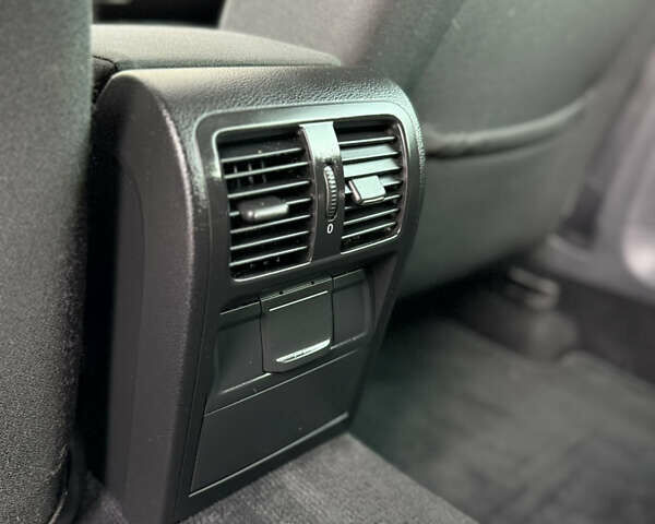 Черный Фольксваген Пассат, объемом двигателя 1.4 л и пробегом 246 тыс. км за 6400 $, фото 68 на Automoto.ua