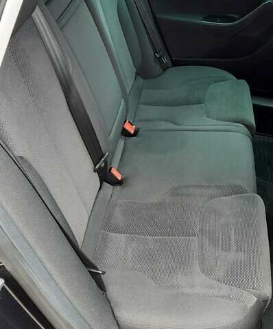 Чорний Фольксваген Пассат, об'ємом двигуна 1.8 л та пробігом 238 тис. км за 6950 $, фото 10 на Automoto.ua