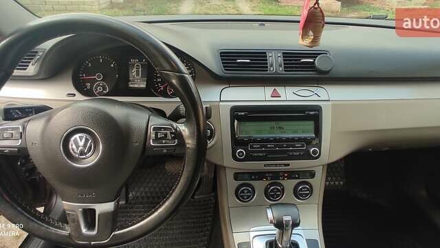 Черный Фольксваген Пассат, объемом двигателя 1.97 л и пробегом 280 тыс. км за 6700 $, фото 8 на Automoto.ua