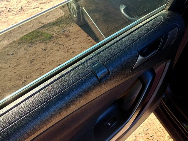 Черный Фольксваген Пассат, объемом двигателя 2 л и пробегом 404 тыс. км за 7300 $, фото 8 на Automoto.ua