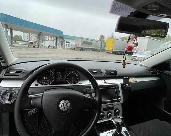 Чорний Фольксваген Пассат, об'ємом двигуна 1.97 л та пробігом 308 тис. км за 8300 $, фото 14 на Automoto.ua