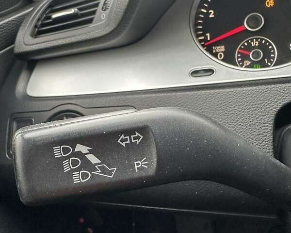 Черный Фольксваген Пассат, объемом двигателя 1.39 л и пробегом 275 тыс. км за 6300 $, фото 33 на Automoto.ua