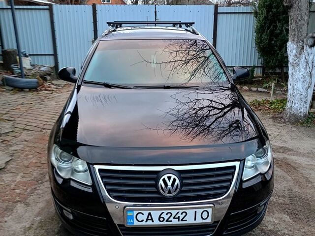 Черный Фольксваген Пассат, объемом двигателя 2 л и пробегом 404 тыс. км за 7300 $, фото 1 на Automoto.ua