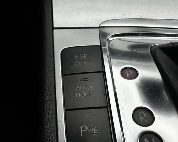 Черный Фольксваген Пассат, объемом двигателя 1.39 л и пробегом 275 тыс. км за 6300 $, фото 39 на Automoto.ua