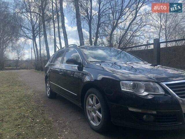 Черный Фольксваген Пассат, объемом двигателя 2 л и пробегом 300 тыс. км за 6900 $, фото 3 на Automoto.ua
