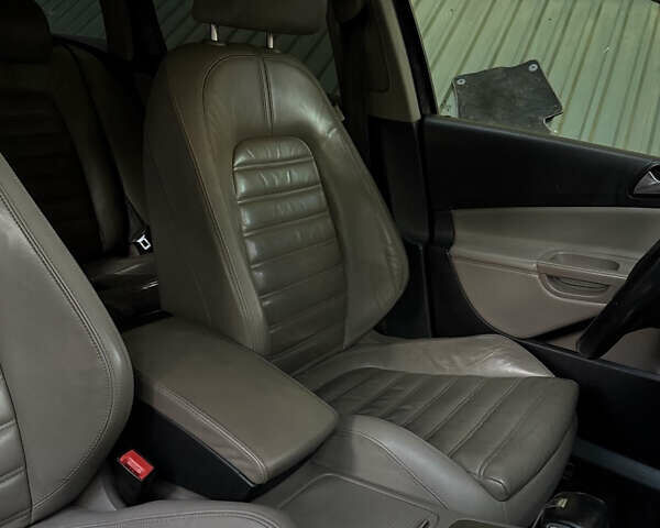 Чорний Фольксваген Пассат, об'ємом двигуна 1.39 л та пробігом 291 тис. км за 6500 $, фото 5 на Automoto.ua