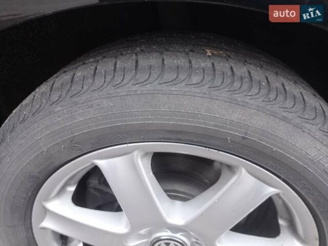 Черный Фольксваген Пассат, объемом двигателя 2 л и пробегом 320 тыс. км за 8100 $, фото 10 на Automoto.ua