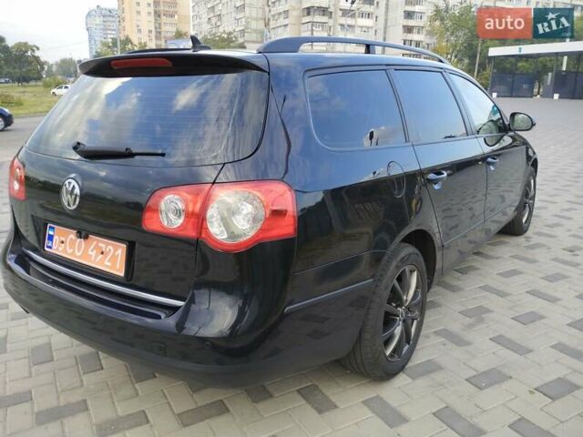Черный Фольксваген Пассат, объемом двигателя 1.6 л и пробегом 249 тыс. км за 7900 $, фото 6 на Automoto.ua