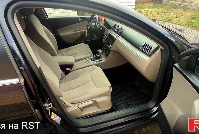 Черный Фольксваген Пассат, объемом двигателя 2 л и пробегом 280 тыс. км за 6700 $, фото 4 на Automoto.ua