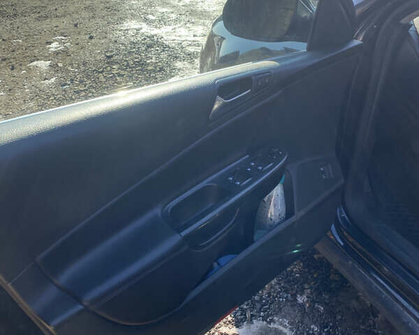 Чорний Фольксваген Пассат, об'ємом двигуна 1.97 л та пробігом 306 тис. км за 7600 $, фото 6 на Automoto.ua