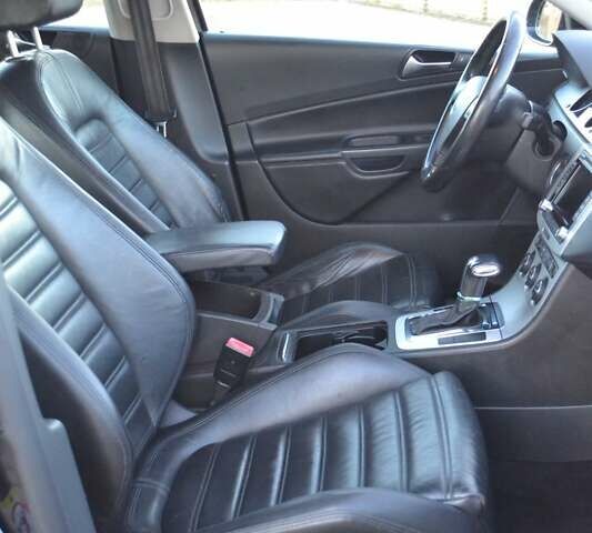 Черный Фольксваген Пассат, объемом двигателя 2 л и пробегом 245 тыс. км за 8700 $, фото 16 на Automoto.ua