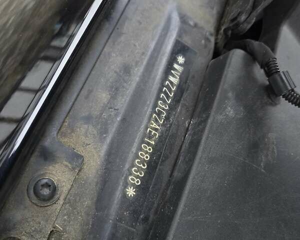 Черный Фольксваген Пассат, объемом двигателя 2 л и пробегом 225 тыс. км за 8800 $, фото 167 на Automoto.ua