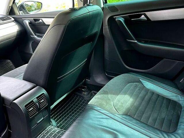 Чорний Фольксваген Пассат, об'ємом двигуна 2 л та пробігом 241 тис. км за 11000 $, фото 6 на Automoto.ua