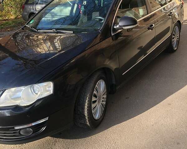 Черный Фольксваген Пассат, объемом двигателя 1.39 л и пробегом 280 тыс. км за 6699 $, фото 6 на Automoto.ua