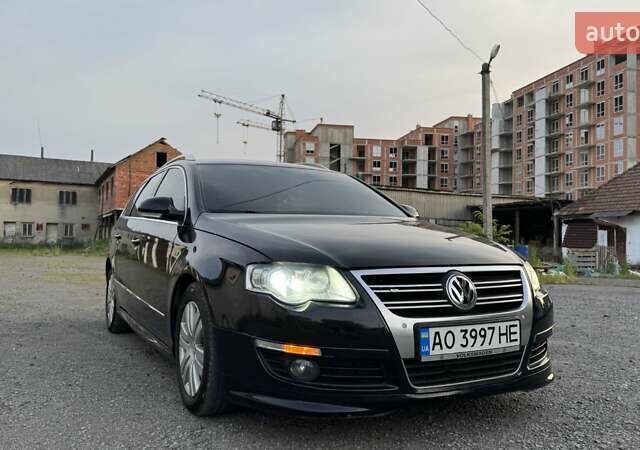 Черный Фольксваген Пассат, объемом двигателя 2 л и пробегом 290 тыс. км за 7200 $, фото 1 на Automoto.ua