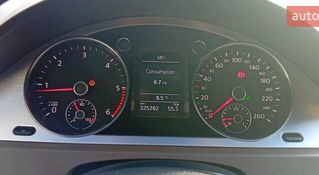 Черный Фольксваген Пассат, объемом двигателя 1.97 л и пробегом 325 тыс. км за 8900 $, фото 24 на Automoto.ua