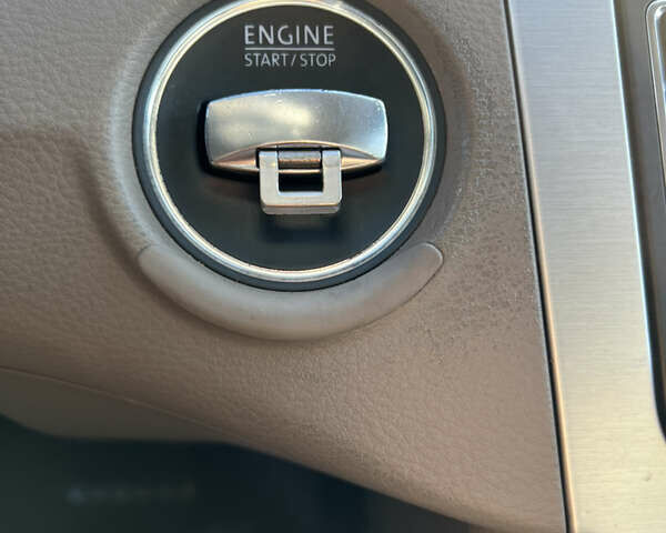 Черный Фольксваген Пассат, объемом двигателя 1.8 л и пробегом 324 тыс. км за 7900 $, фото 18 на Automoto.ua