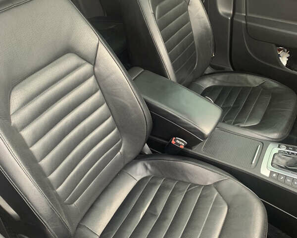 Черный Фольксваген Пассат, объемом двигателя 1.96 л и пробегом 229 тыс. км за 9600 $, фото 30 на Automoto.ua