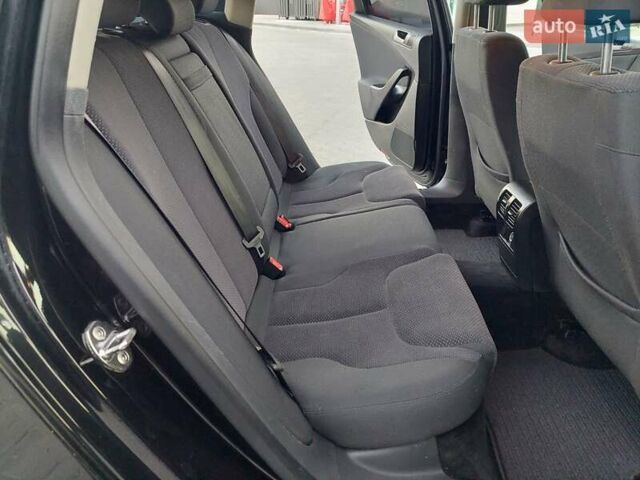 Черный Фольксваген Пассат, объемом двигателя 1.97 л и пробегом 239 тыс. км за 9222 $, фото 81 на Automoto.ua