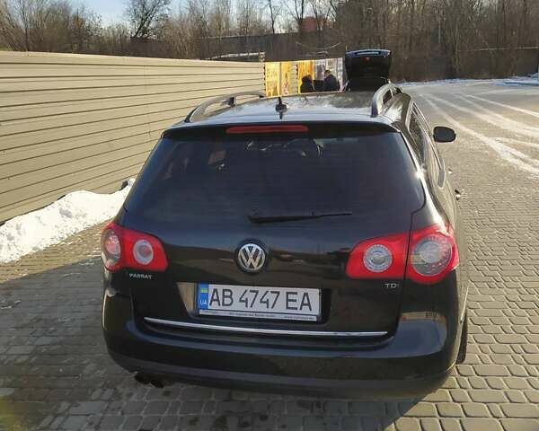 Чорний Фольксваген Пассат, об'ємом двигуна 2 л та пробігом 239 тис. км за 6200 $, фото 1 на Automoto.ua