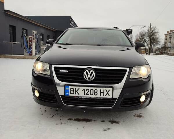 Черный Фольксваген Пассат, объемом двигателя 2 л и пробегом 247 тыс. км за 7700 $, фото 5 на Automoto.ua