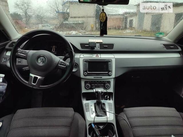 Черный Фольксваген Пассат, объемом двигателя 2 л и пробегом 247 тыс. км за 7700 $, фото 2 на Automoto.ua