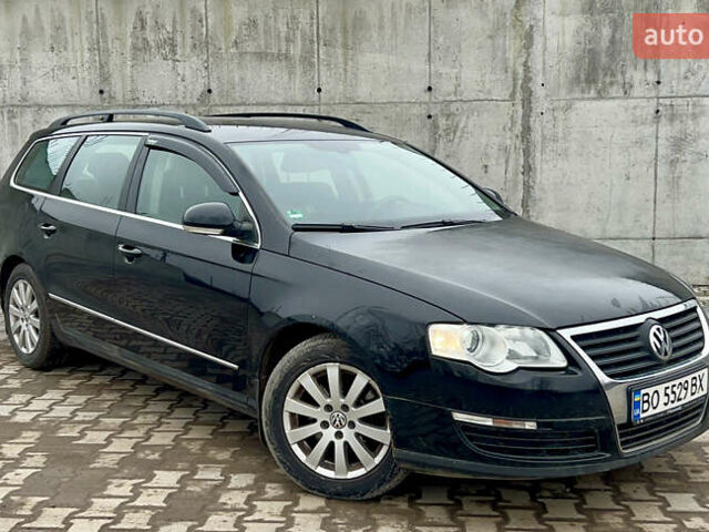 Черный Фольксваген Пассат, объемом двигателя 1.97 л и пробегом 270 тыс. км за 7300 $, фото 4 на Automoto.ua