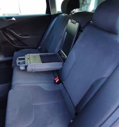 Черный Фольксваген Пассат, объемом двигателя 1.9 л и пробегом 280 тыс. км за 7900 $, фото 19 на Automoto.ua