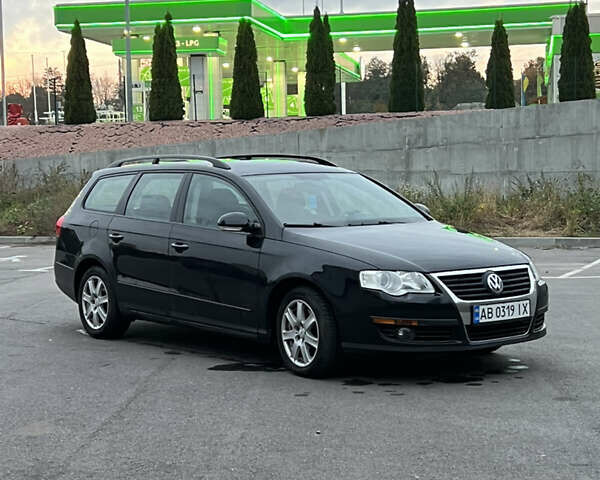 Черный Фольксваген Пассат, объемом двигателя 1.97 л и пробегом 322 тыс. км за 5850 $, фото 25 на Automoto.ua