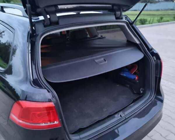 Черный Фольксваген Пассат, объемом двигателя 1.97 л и пробегом 290 тыс. км за 10200 $, фото 13 на Automoto.ua