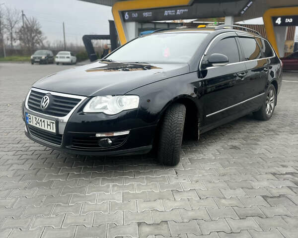Черный Фольксваген Пассат, объемом двигателя 1.6 л и пробегом 280 тыс. км за 6800 $, фото 1 на Automoto.ua