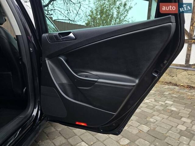 Черный Фольксваген Пассат, объемом двигателя 2 л и пробегом 225 тыс. км за 8800 $, фото 86 на Automoto.ua