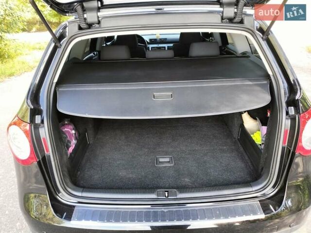 Чорний Фольксваген Пассат, об'ємом двигуна 1.4 л та пробігом 175 тис. км за 8950 $, фото 26 на Automoto.ua