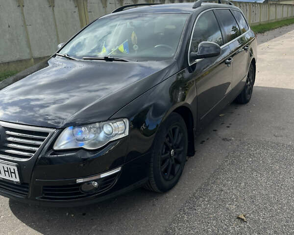 Черный Фольксваген Пассат, объемом двигателя 1.97 л и пробегом 302 тыс. км за 8150 $, фото 2 на Automoto.ua