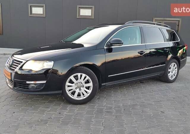 Черный Фольксваген Пассат, объемом двигателя 1.97 л и пробегом 239 тыс. км за 9222 $, фото 19 на Automoto.ua
